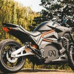 moto-electrique-quel moto choisir v3<div class="yasr-vv-stars-title-container"><div class='yasr-stars-title yasr-rater-stars'
                          id='yasr-visitor-votes-readonly-rater-453e265e75e64'
                          data-rating='0'
                          data-rater-starsize='16'
                          data-rater-postid='254'
                          data-rater-readonly='true'
                          data-readonly-attribute='true'
                      ></div><span class='yasr-stars-title-average'>0 (0)</span></div>