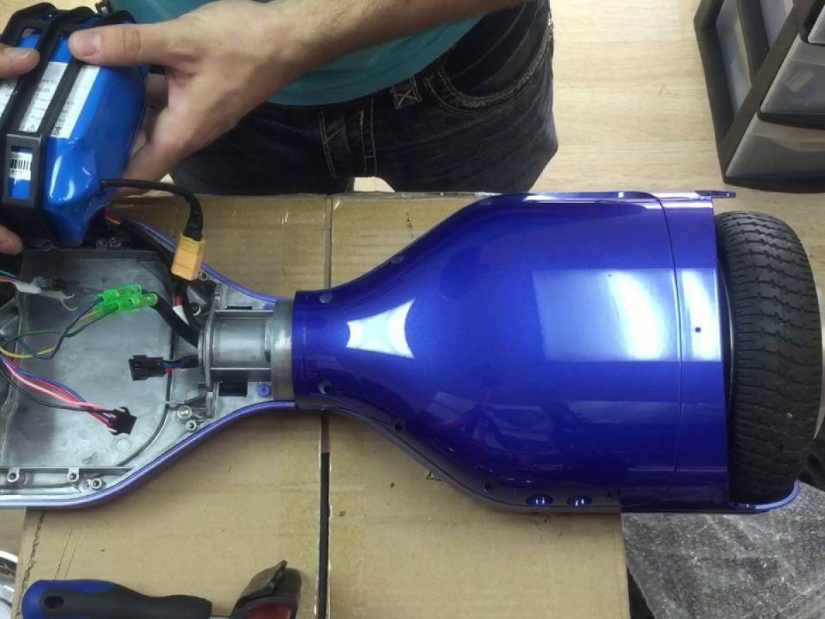 Hoverboard Electrique d’ Équilibrage Intelligent avec Bluetooth